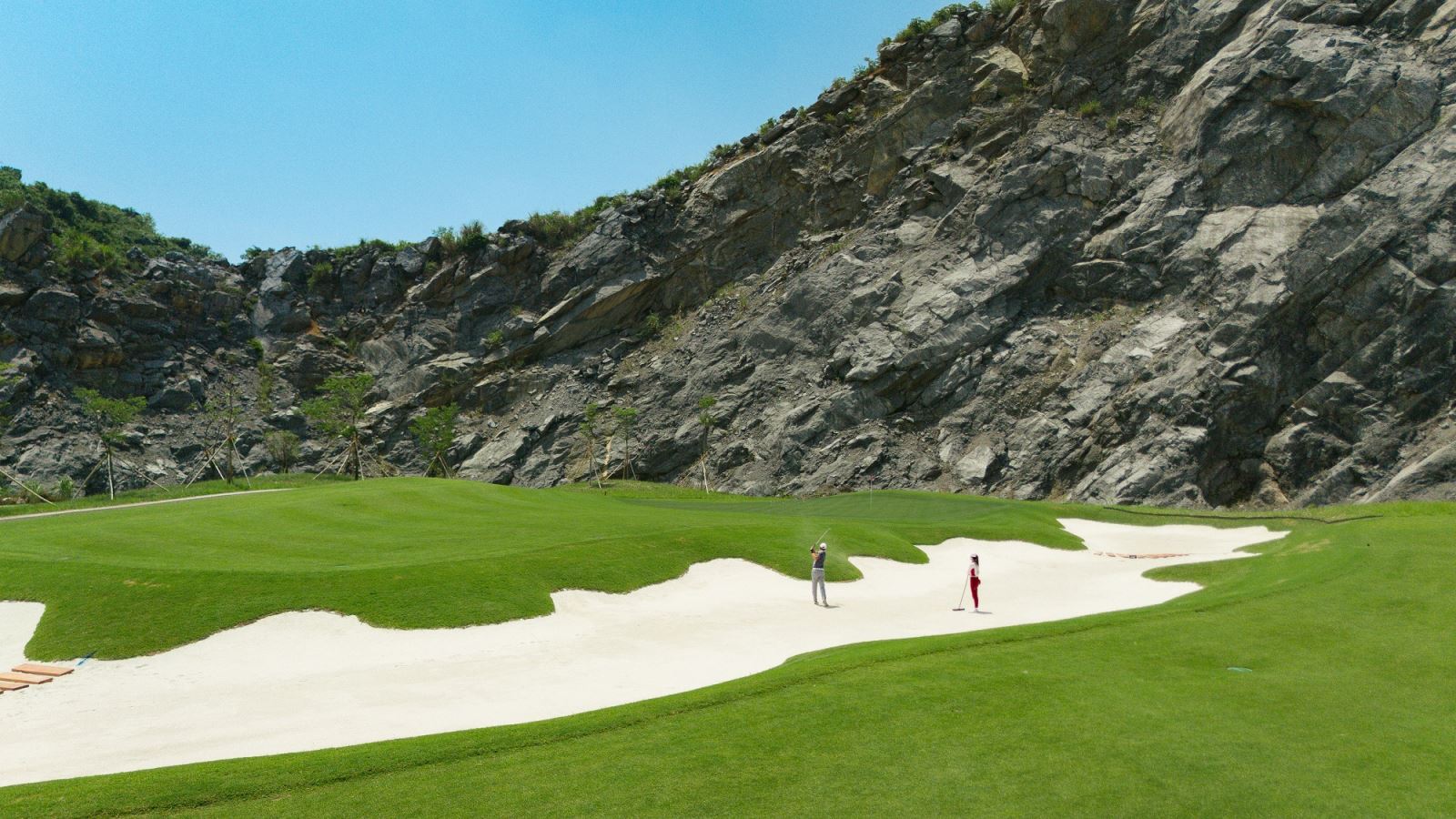 CANYON COURSE – WHERE EVERY GOLFER LEAVES A DISTINCTIVE MARK
